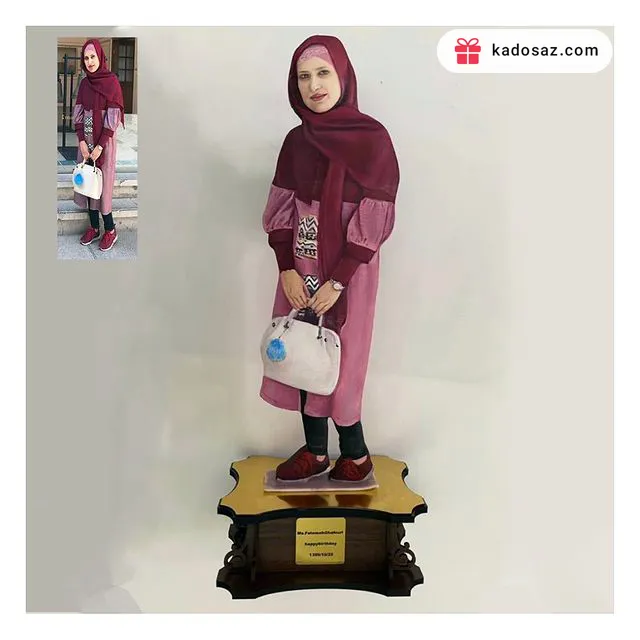مجسمه دو بعدی ایستاده با ارسال رایگان