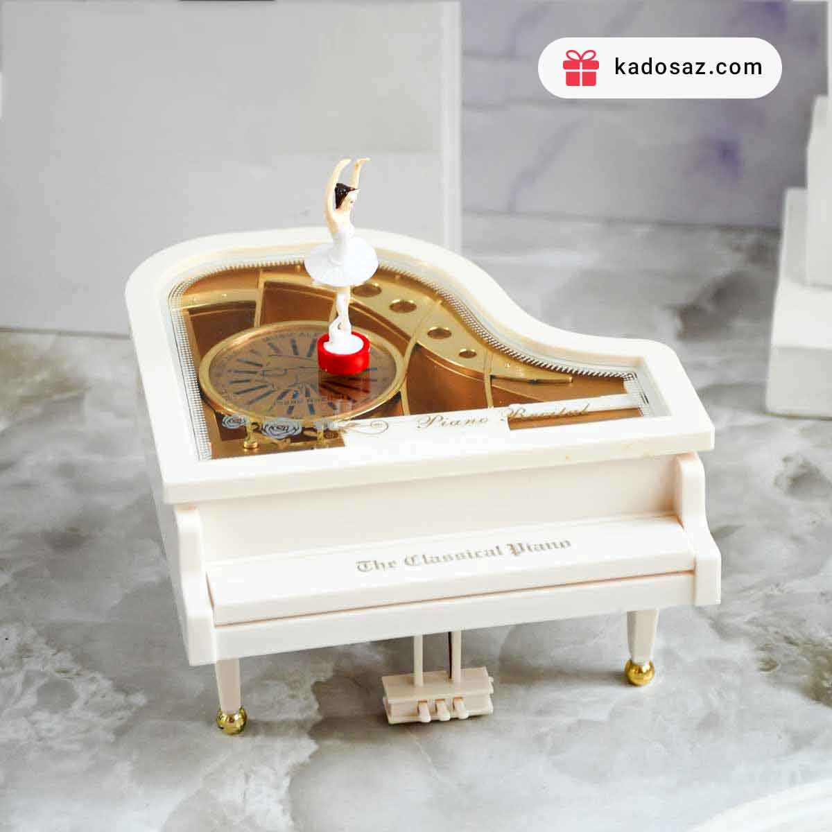 پیانو موزیکال با بالرین رقصنده